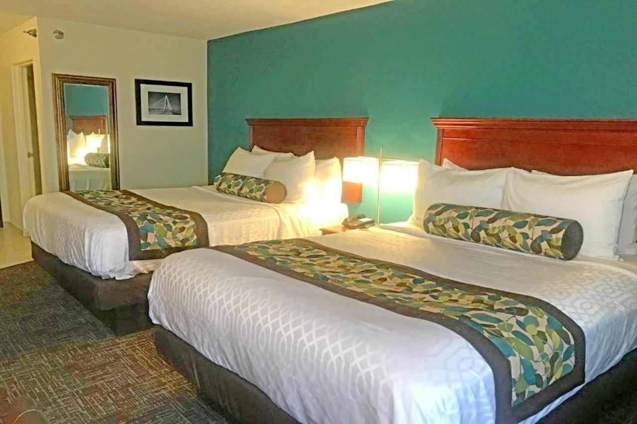Rodeway Inn & Suites О'Фаллон Экстерьер фото