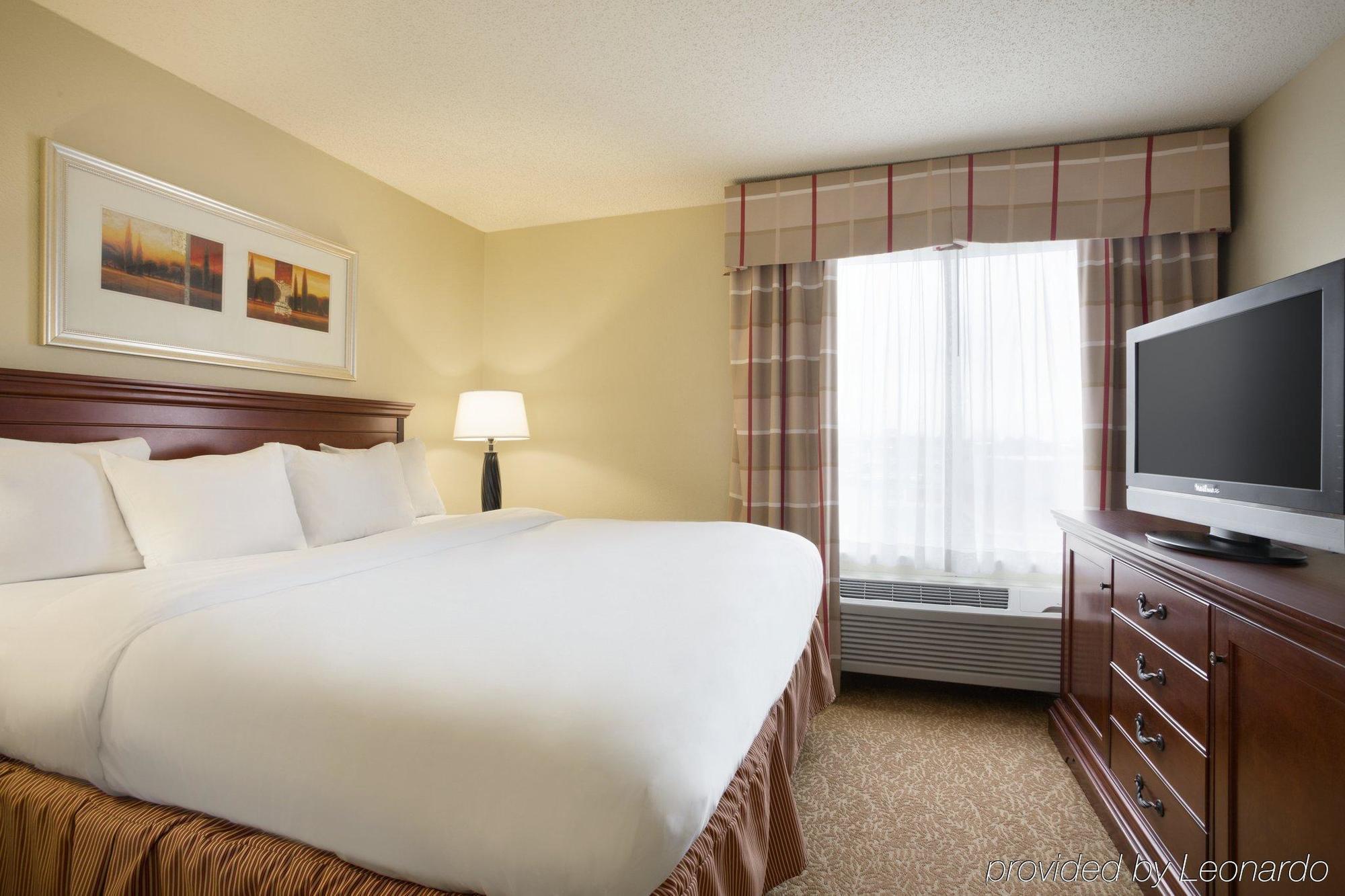 Rodeway Inn & Suites О'Фаллон Экстерьер фото